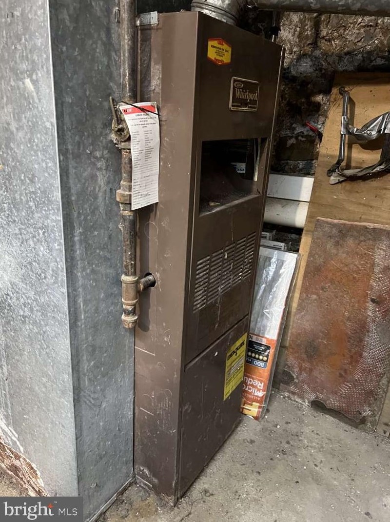 13 Caroline St, Lancaster PA 17603-5103 exterior