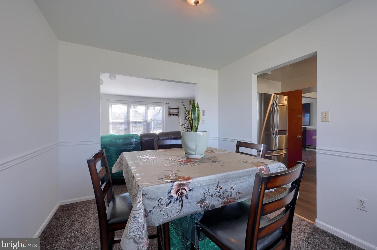 104 Armstrong Ln, Lancaster PA  17603-5972 exterior