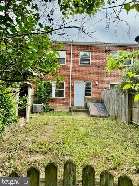 721 George St, Lancaster PA 17603-5142 exterior