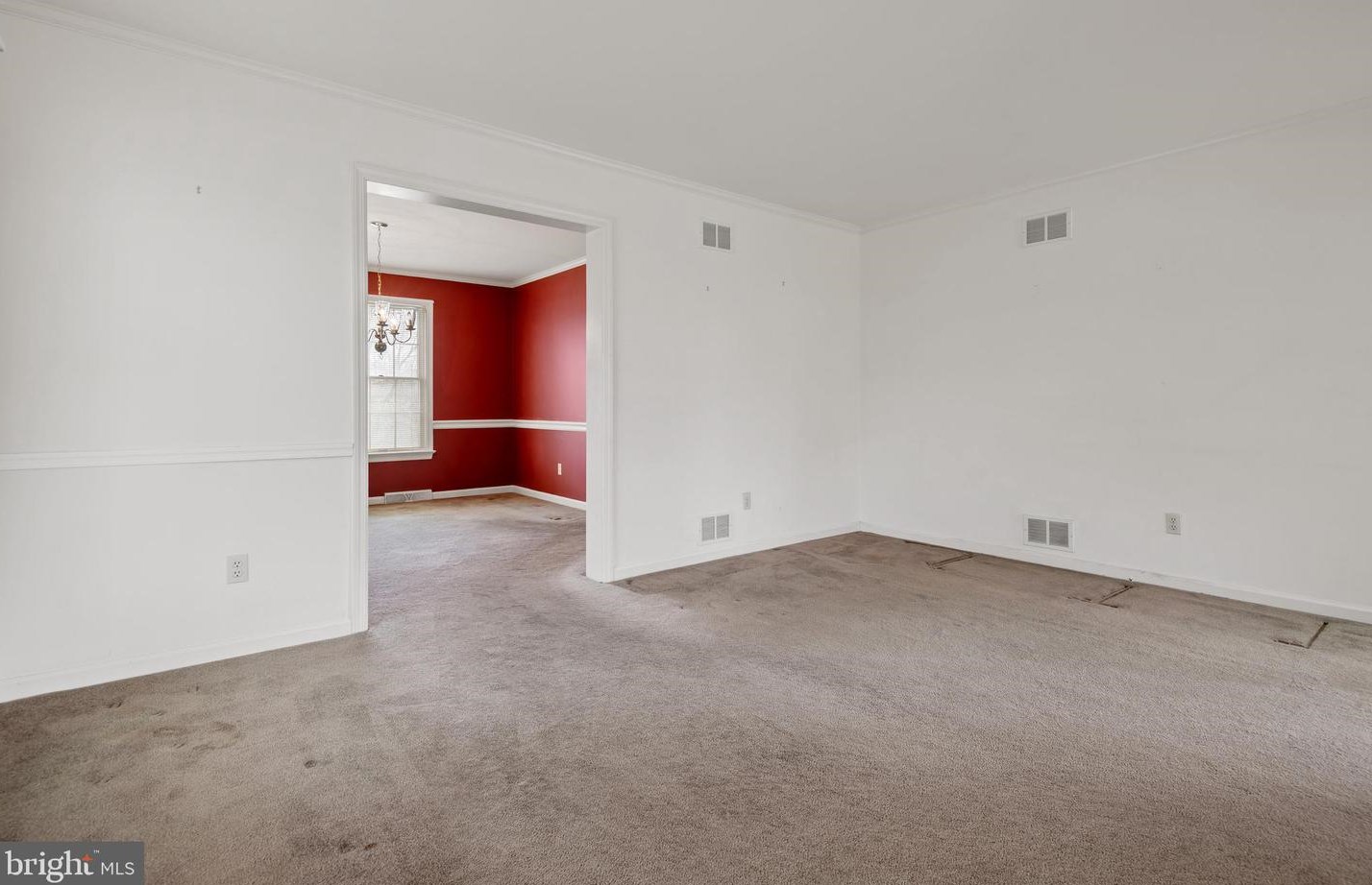 13 Strawberry Ln, Lancaster PA  17602-1637 exterior