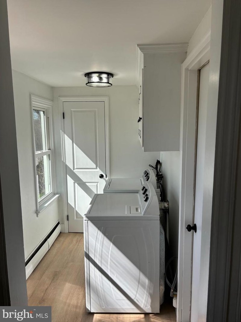 2106 Lyndell Dr, Lancaster PA  17601-5728 exterior