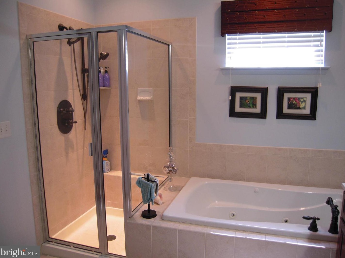 1857 Speedwell Rd, Lancaster PA  17601-4629 exterior