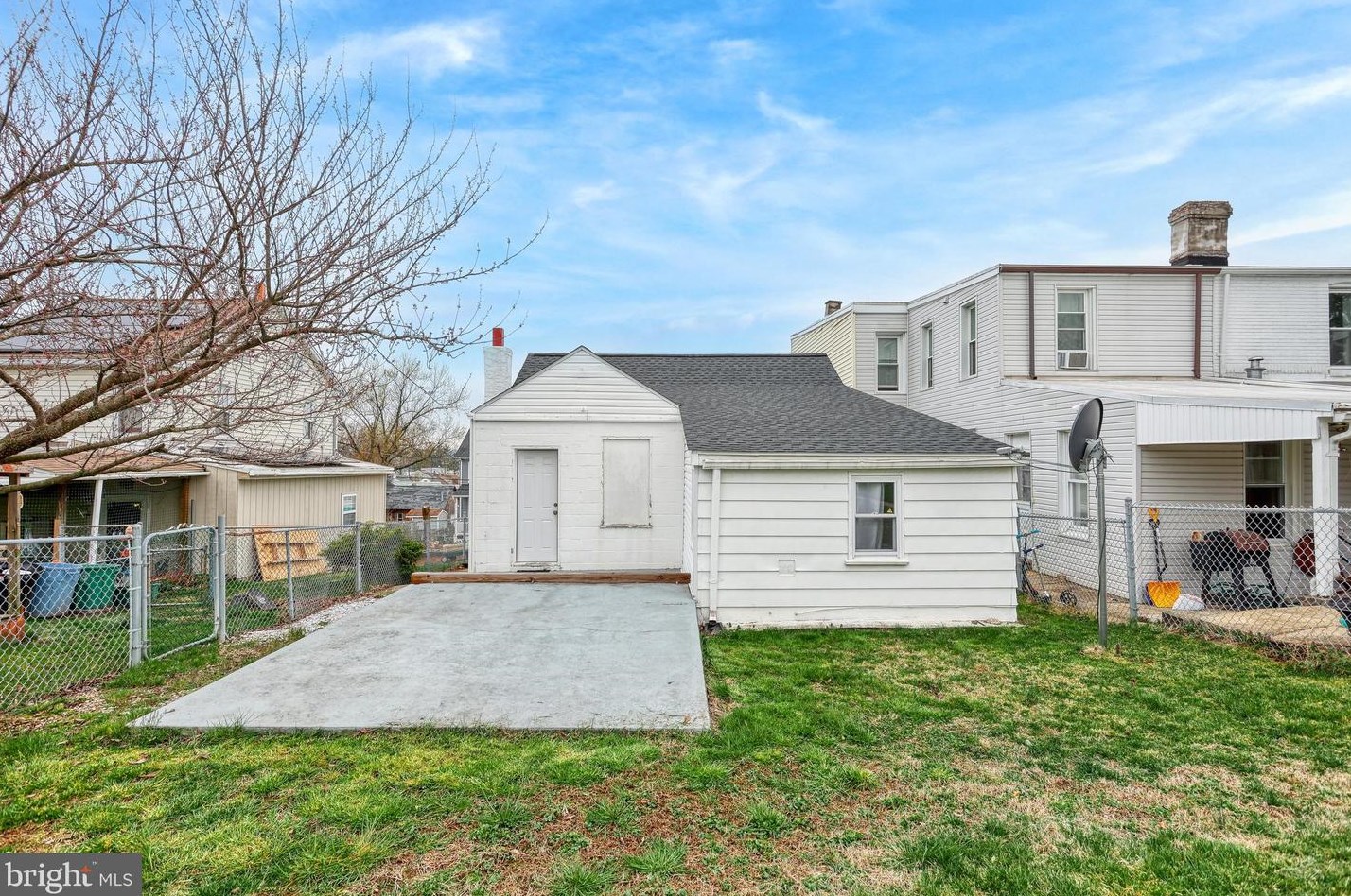 653 9th St, Kinderhook PA  17512-1802 exterior