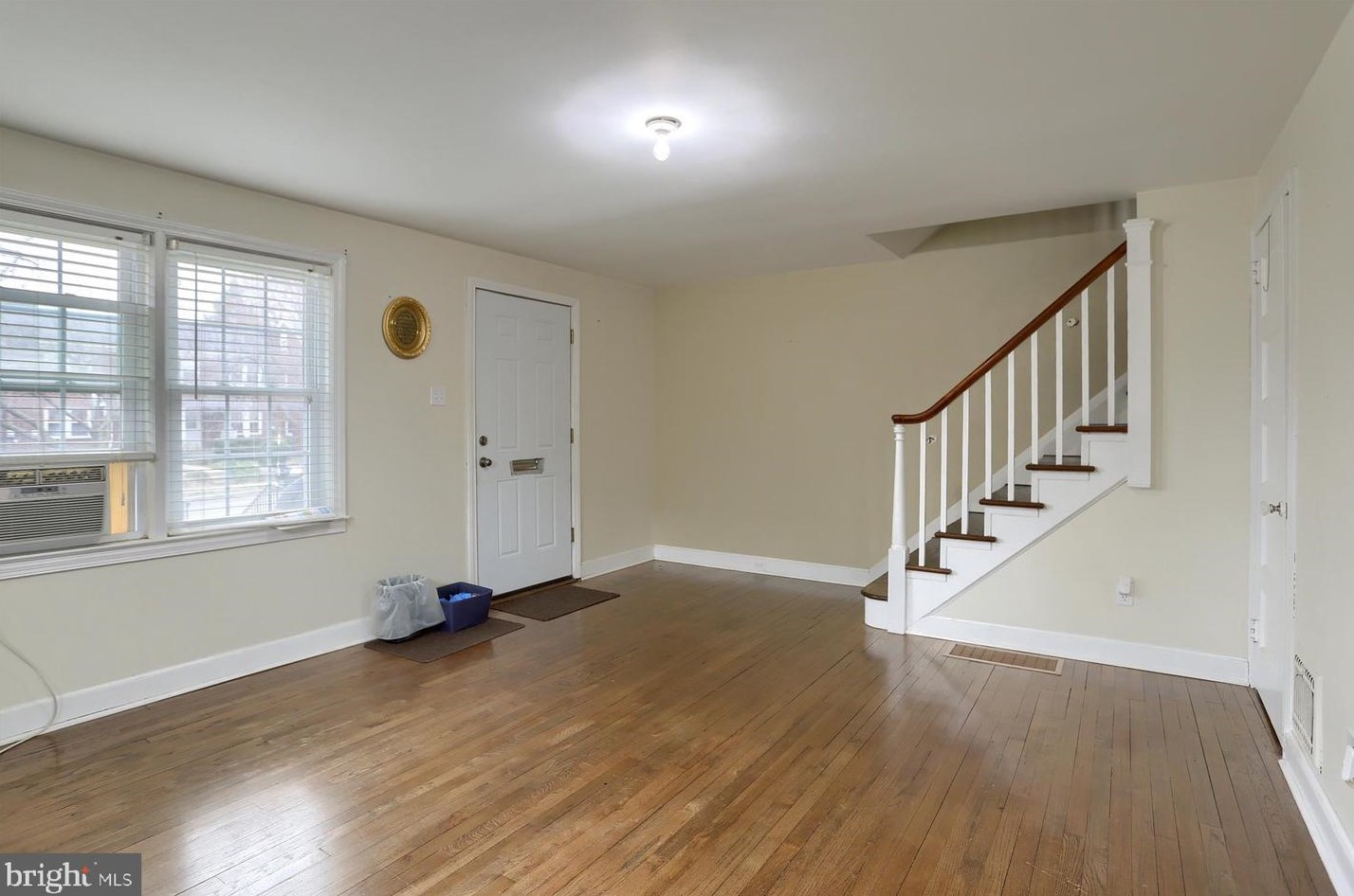 627 Marshall St, Lancaster PA  17602-2166 exterior