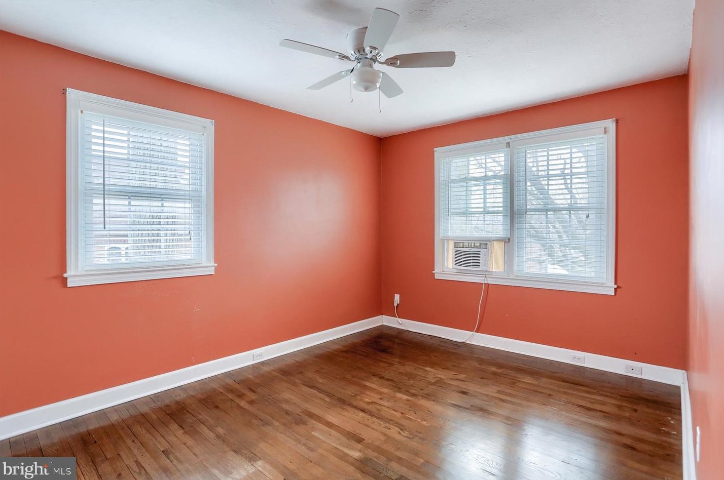 627 Marshall St, Lancaster PA  17602-2166 exterior