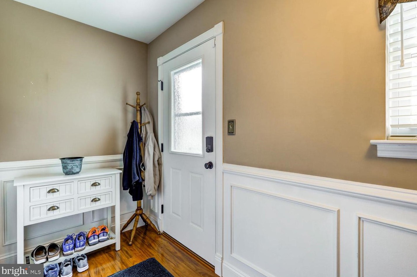 410 Valleybrook Dr, Lancaster PA  17601-4642 exterior