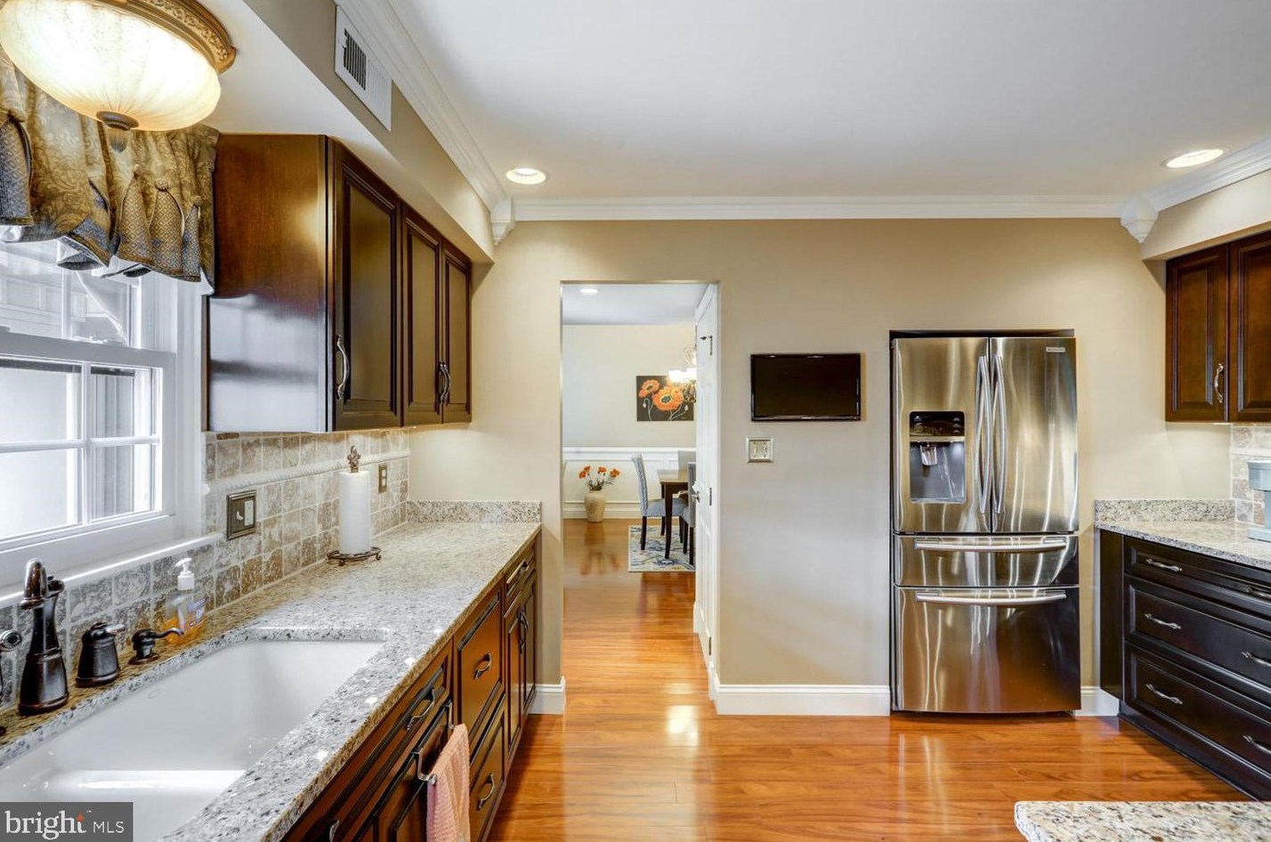 410 Valleybrook Dr, Lancaster PA  17601-4642 exterior