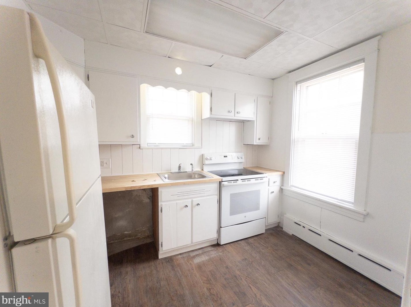 81 Pearl St, Lancaster PA  17603-3230 exterior