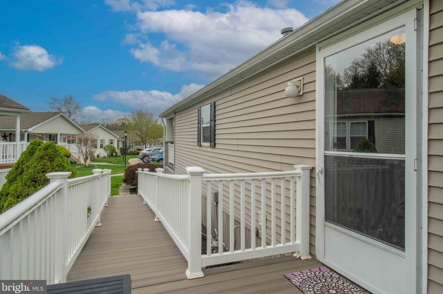 119 Summers Dr, Lancaster PA  17601-5860 exterior