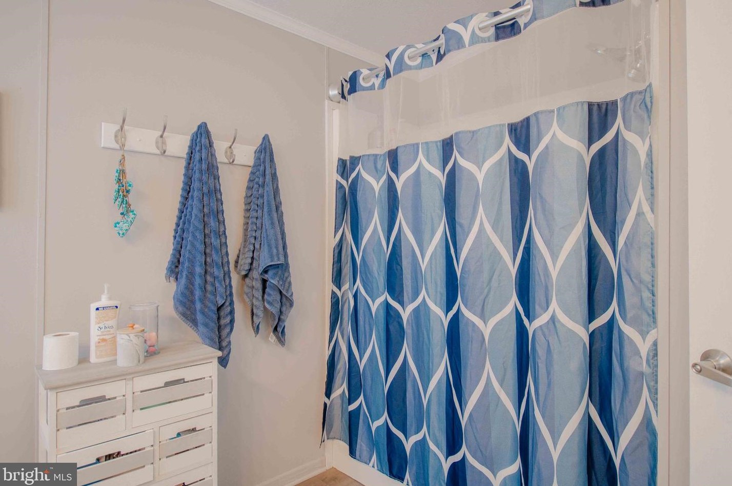 119 Summers Dr, Lancaster PA  17601-5860 exterior