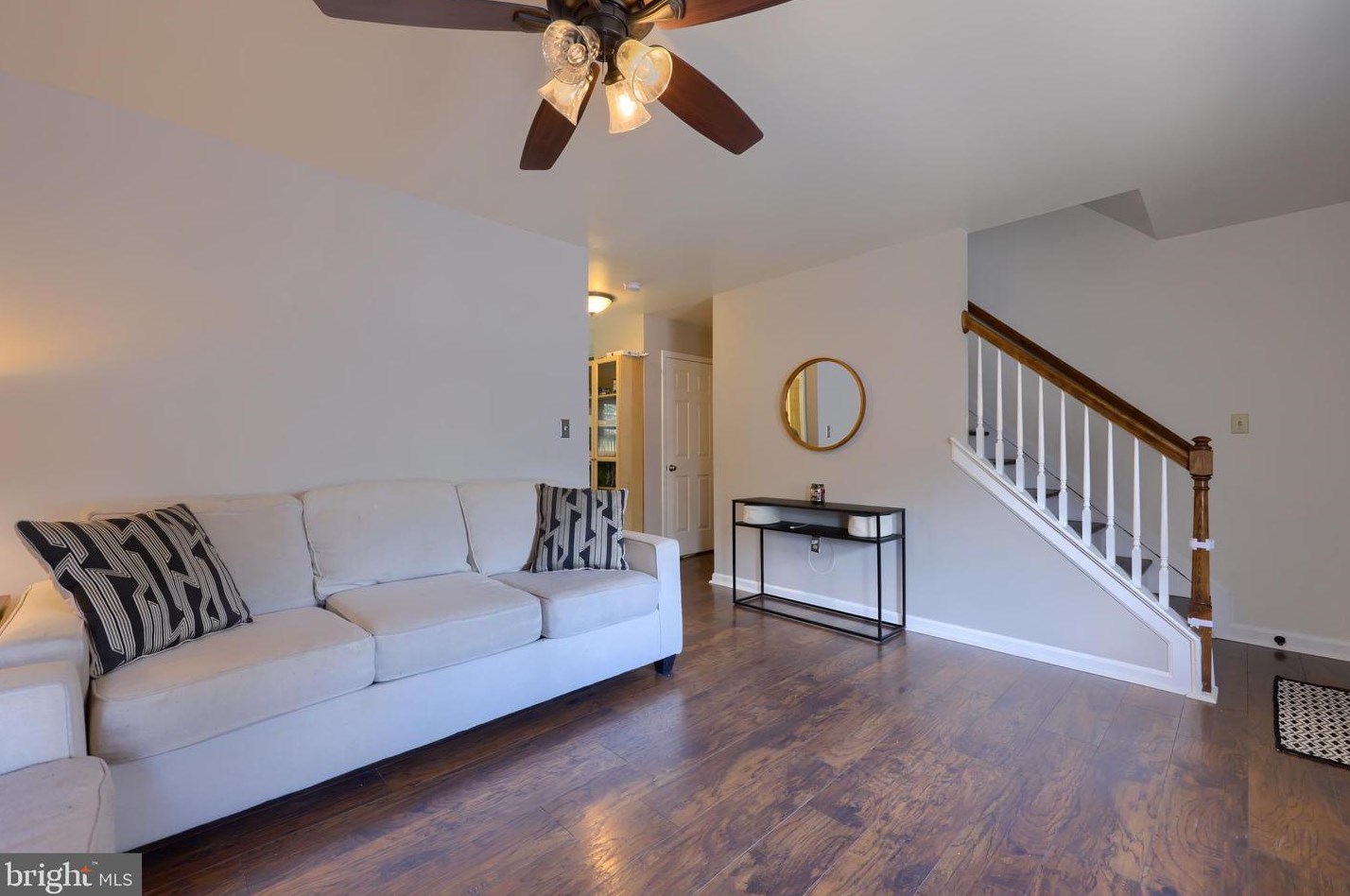 839 Knl Dr, Mount Joy PA  17552-9417 exterior