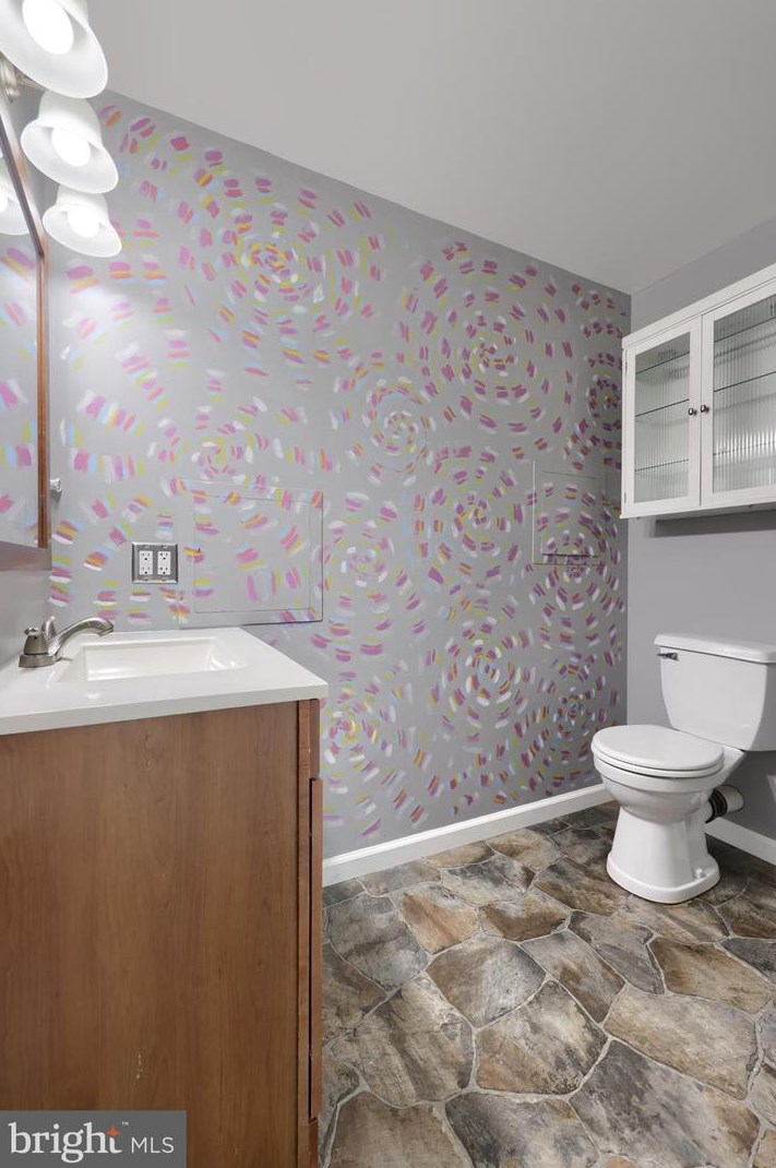 839 Knl Dr, Mount Joy PA  17552-9417 exterior