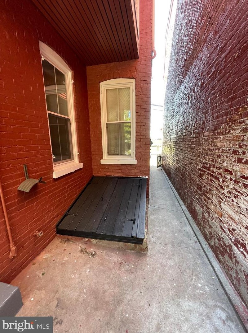 431 3rd St, Kinderhook PA  17512-1139 exterior