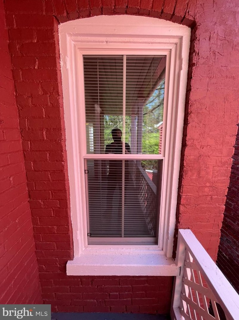 431 3rd St, Kinderhook PA  17512-1139 exterior