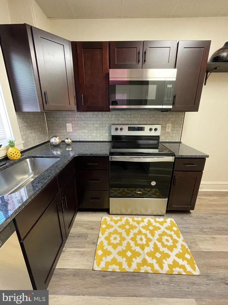 431 3rd St, Kinderhook PA  17512-1139 exterior