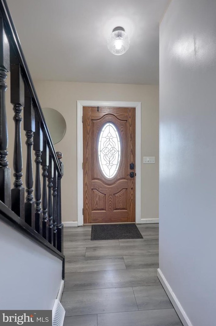 114 Pebble Run, Lancaster PA  17602-1373 exterior