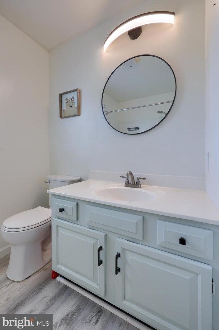 114 Pebble Run, Lancaster PA  17602-1373 exterior