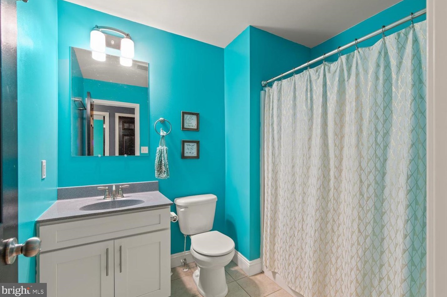 42 Honeysuckle Dr, Marietta PA 17547-8502 exterior