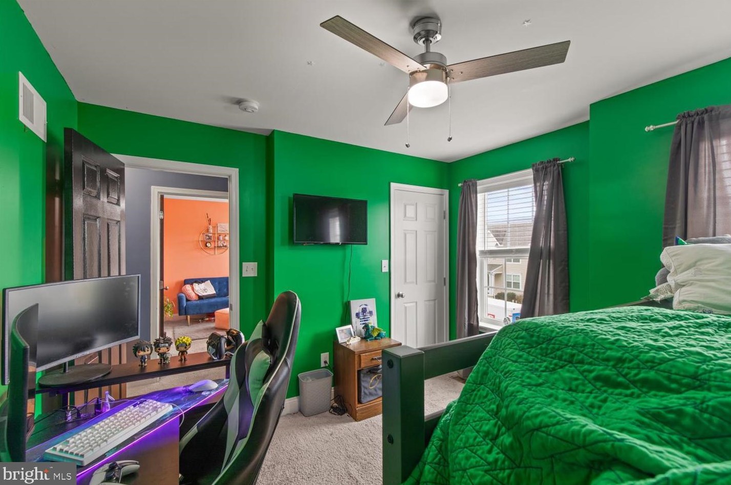 42 Honeysuckle Dr, Marietta PA 17547-8502 exterior