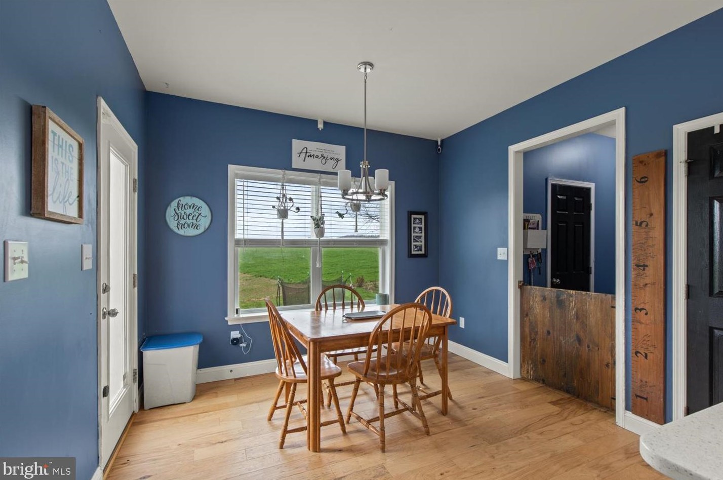 42 Honeysuckle Dr, Marietta PA 17547-8502 exterior