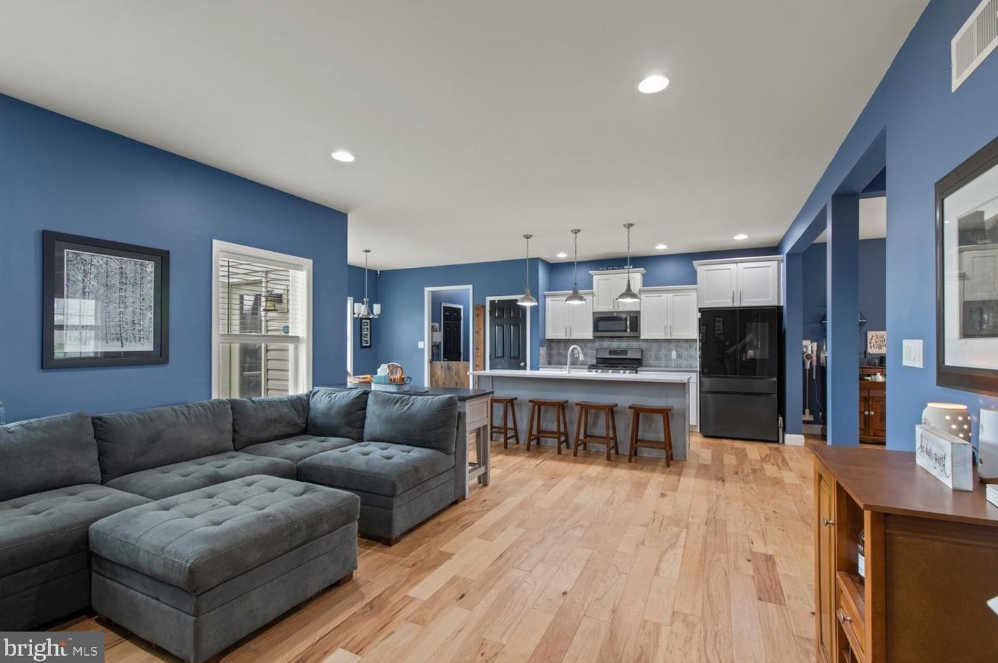 42 Honeysuckle Dr, Marietta PA 17547-8502 exterior