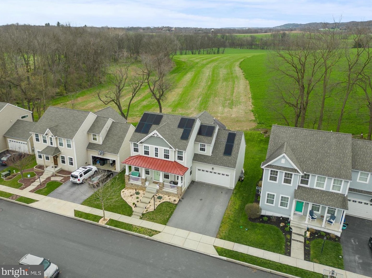 42 Honeysuckle Dr, Marietta PA 17547-8502 exterior