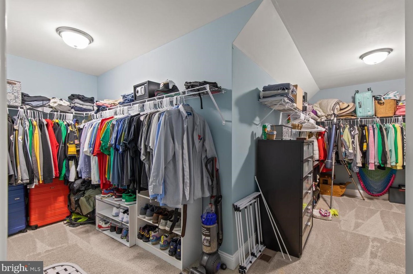 42 Honeysuckle Dr, Marietta PA 17547-8502 exterior