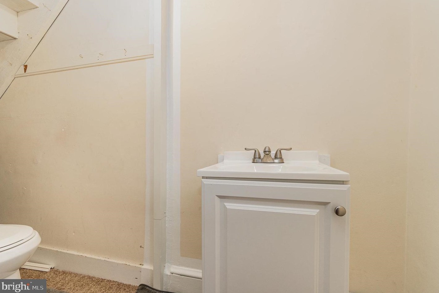 542 Orange St, Lancaster PA  17603-3669 exterior