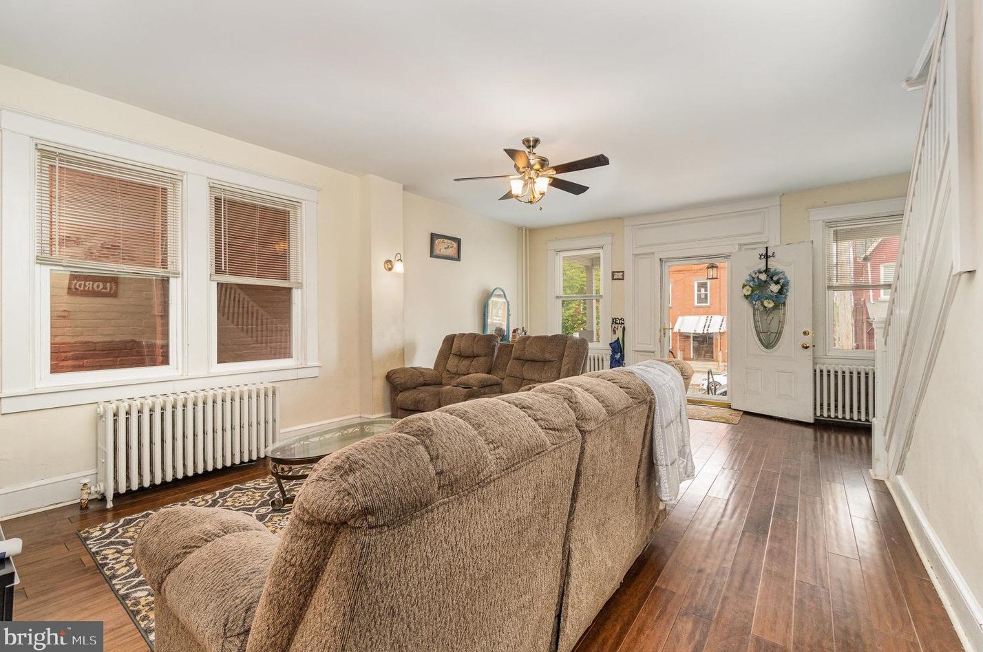 542 Orange St, Lancaster PA  17603-3669 exterior