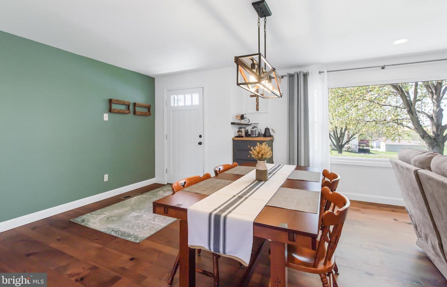 2307 Scenic Dr, Old Line PA  17545-9507 exterior