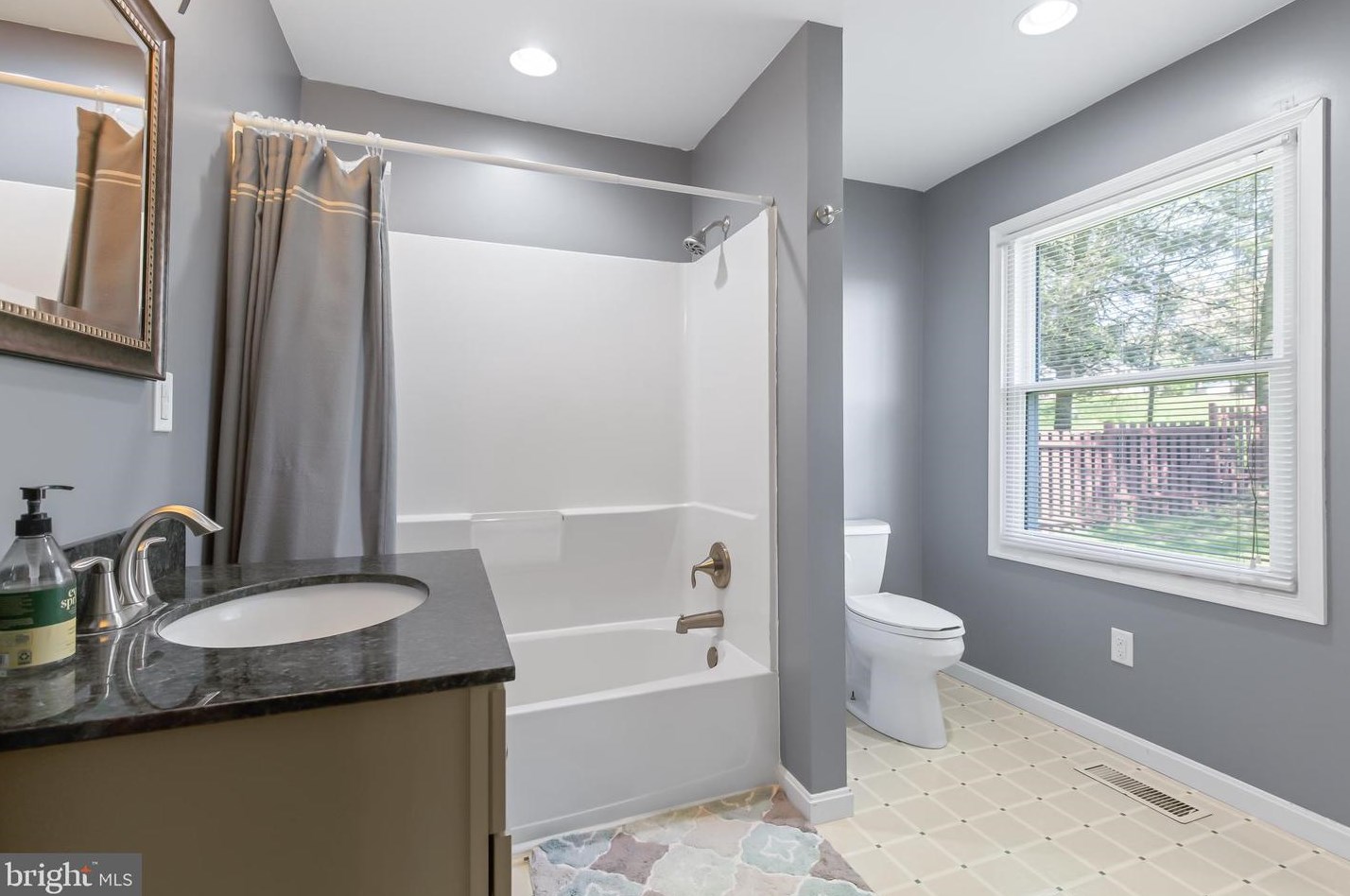 2307 Scenic Dr, Old Line PA  17545-9507 exterior