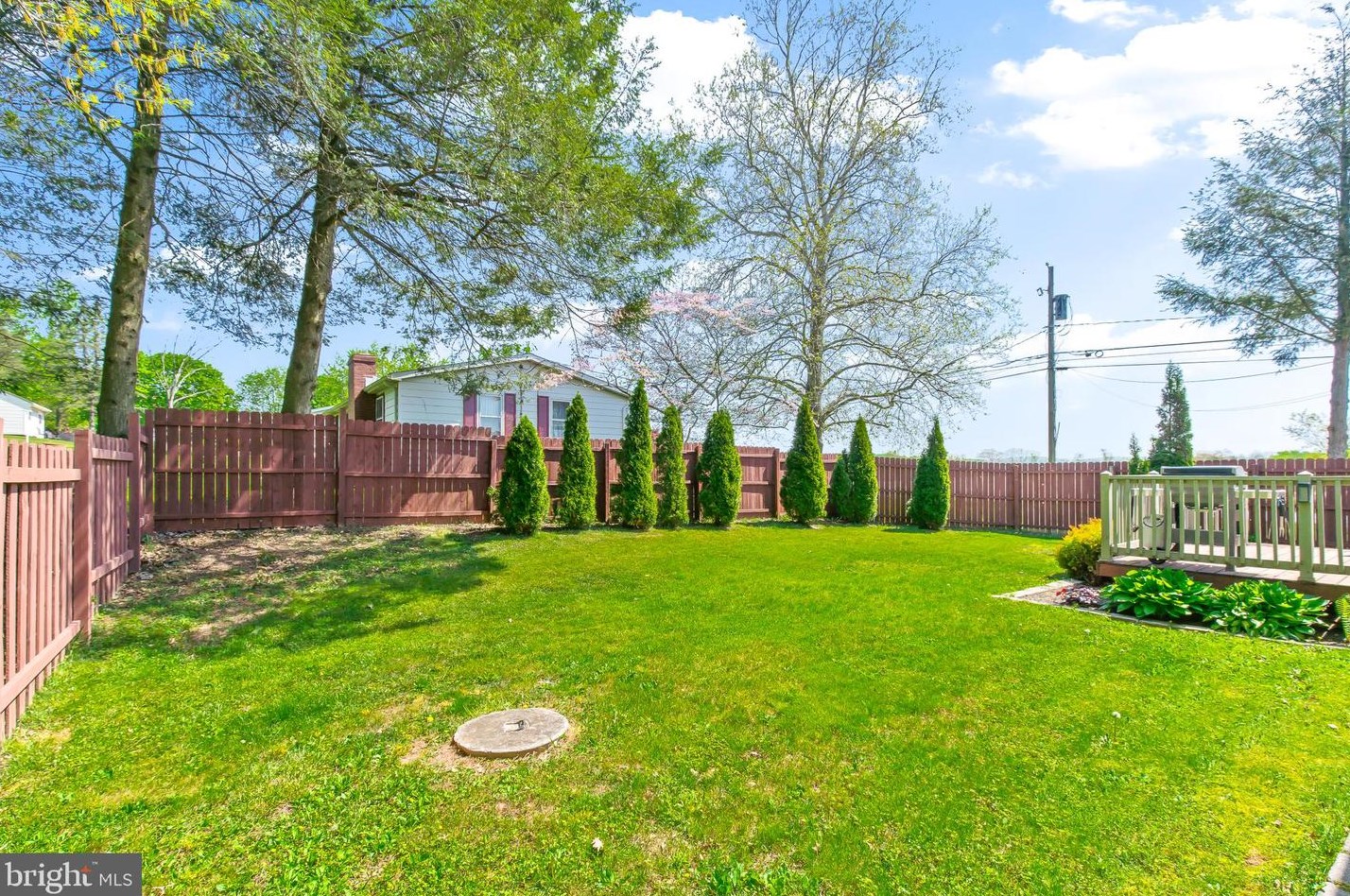 2307 Scenic Dr, Old Line PA  17545-9507 exterior