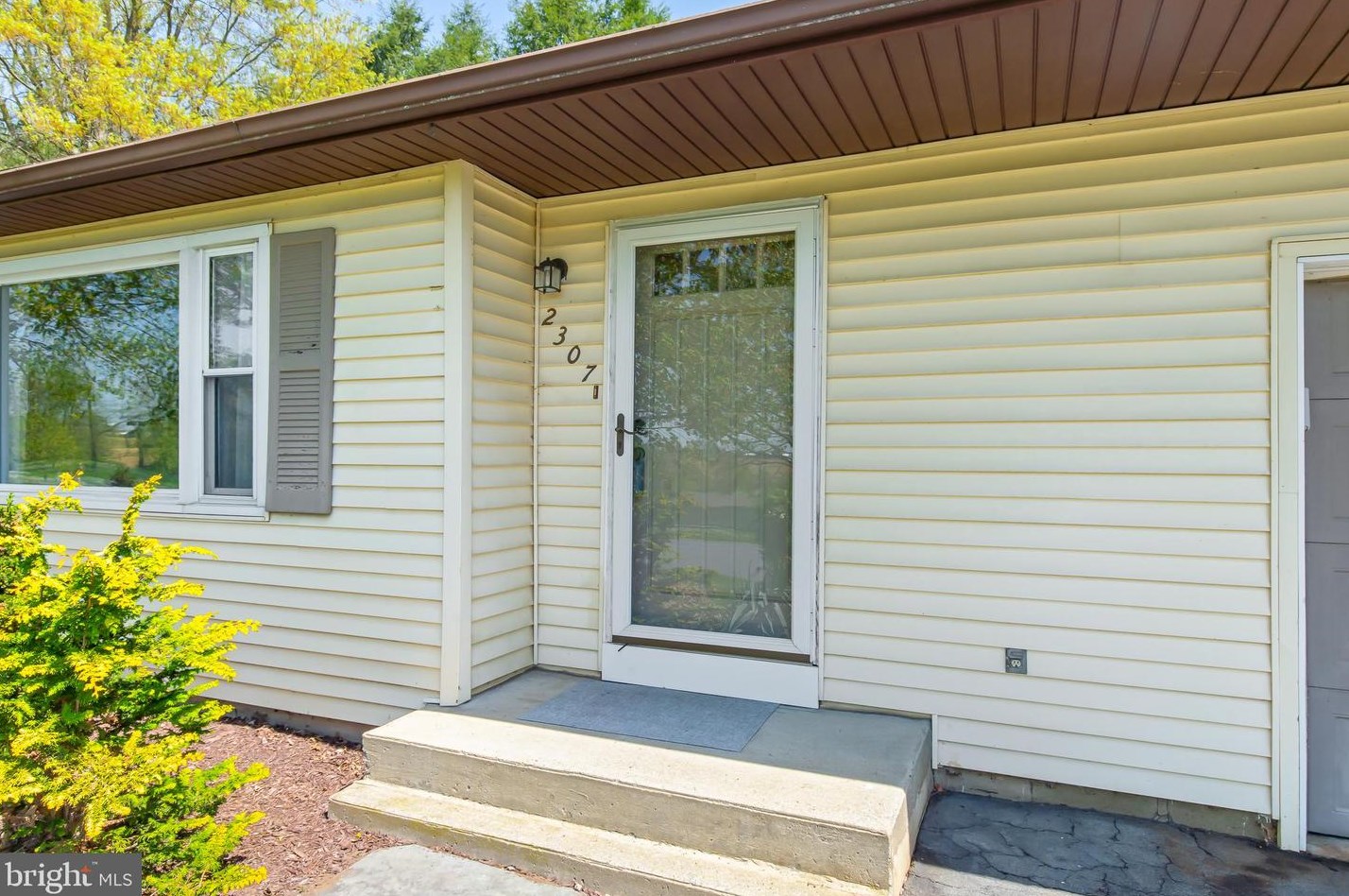 2307 Scenic Dr, Old Line PA  17545-9507 exterior
