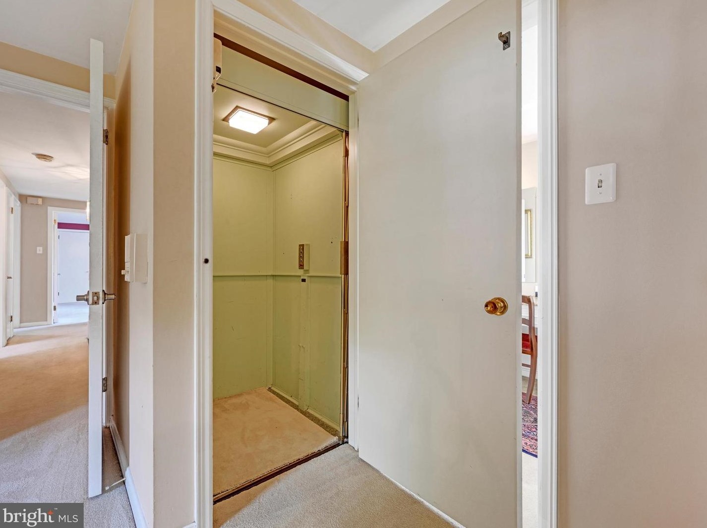 1349 Country Club Dr, Lancaster PA  17601-5209 exterior