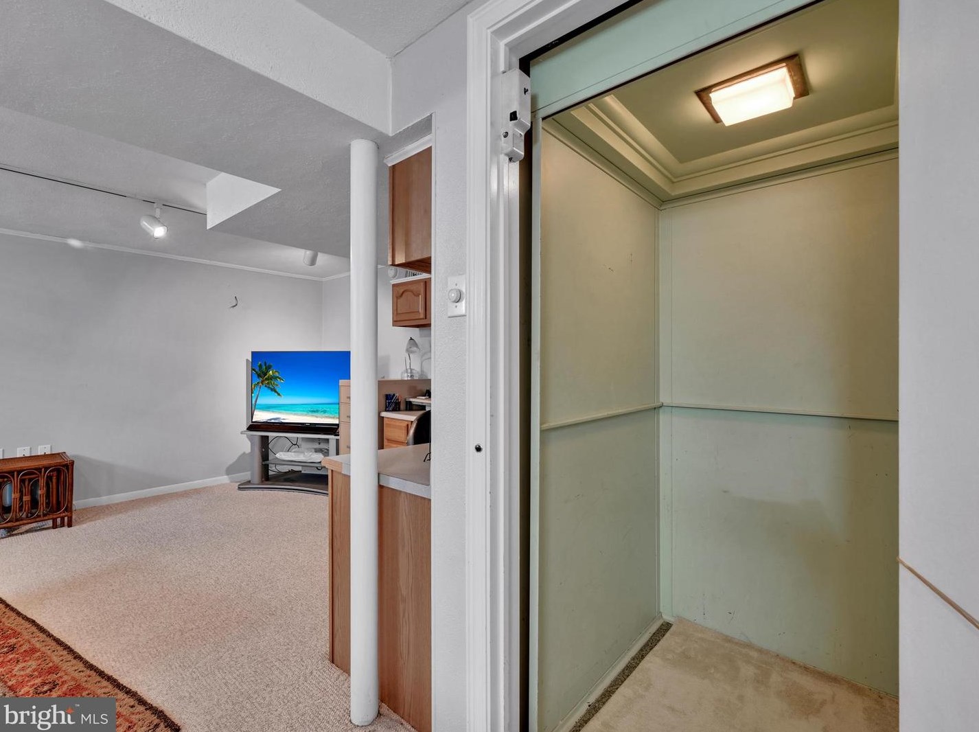 1349 Country Club Dr, Lancaster PA  17601-5209 exterior