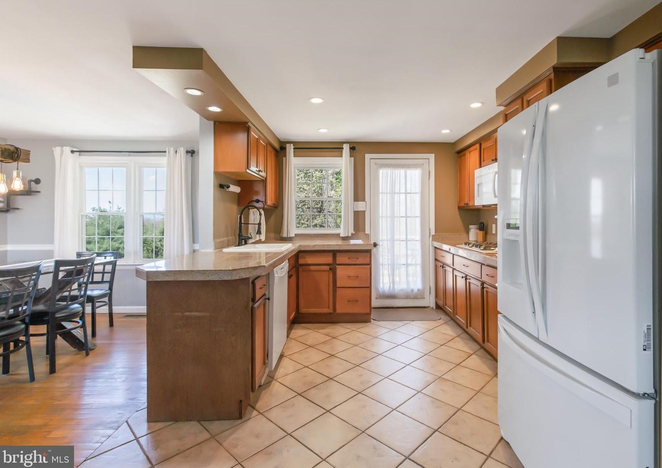 918 Centerville Rd, Lancaster PA  17601-1416 exterior