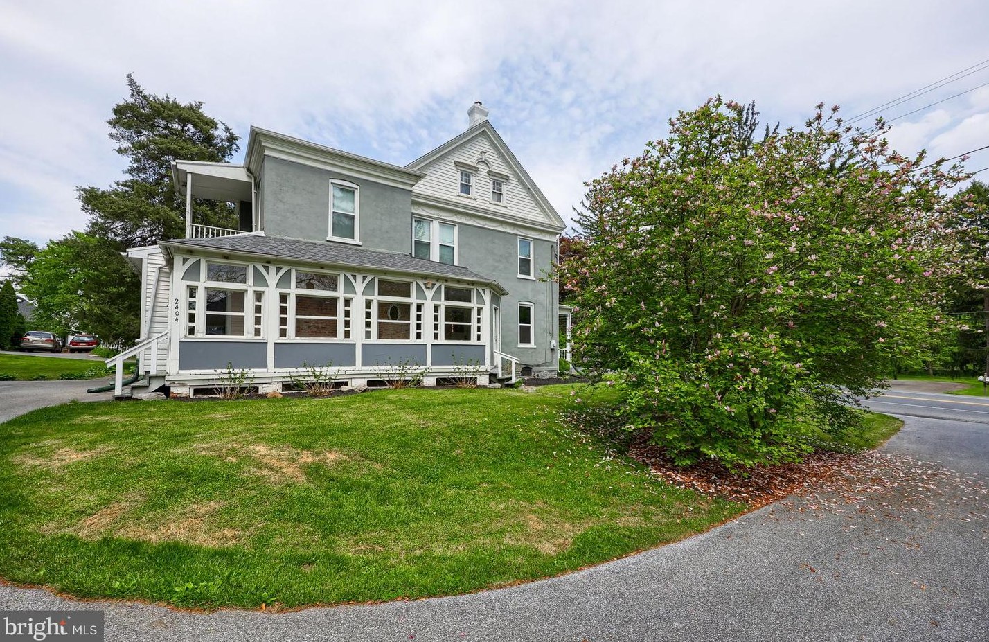 2404 Lititz Pike, Lancaster PA  17601-3608 exterior