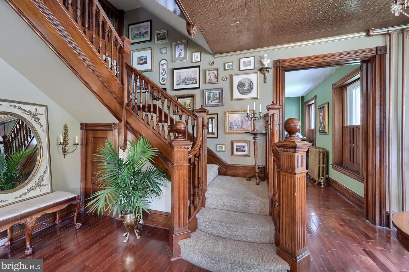 2404 Lititz Pike, Lancaster PA  17601-3608 exterior