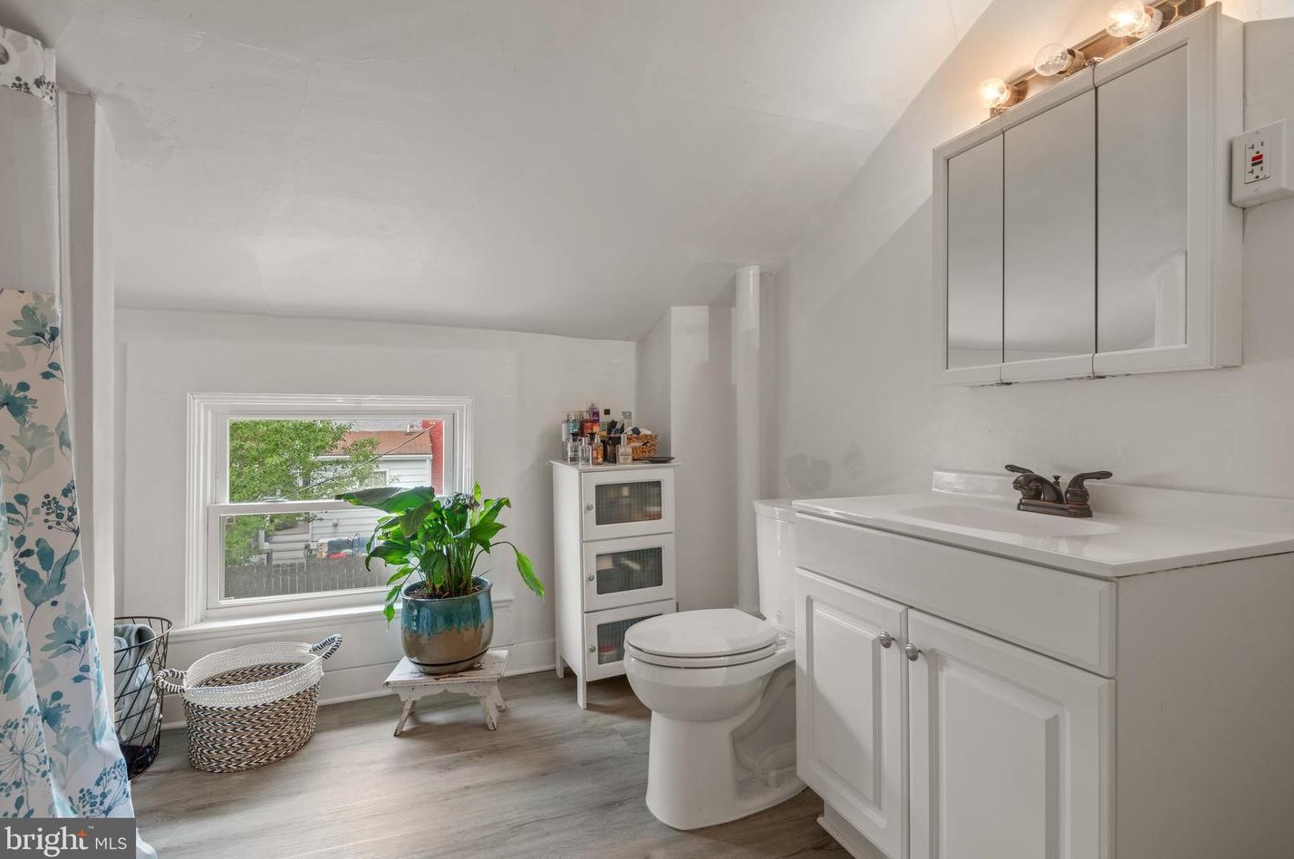 439 Chambers St, Lancaster PA  exterior