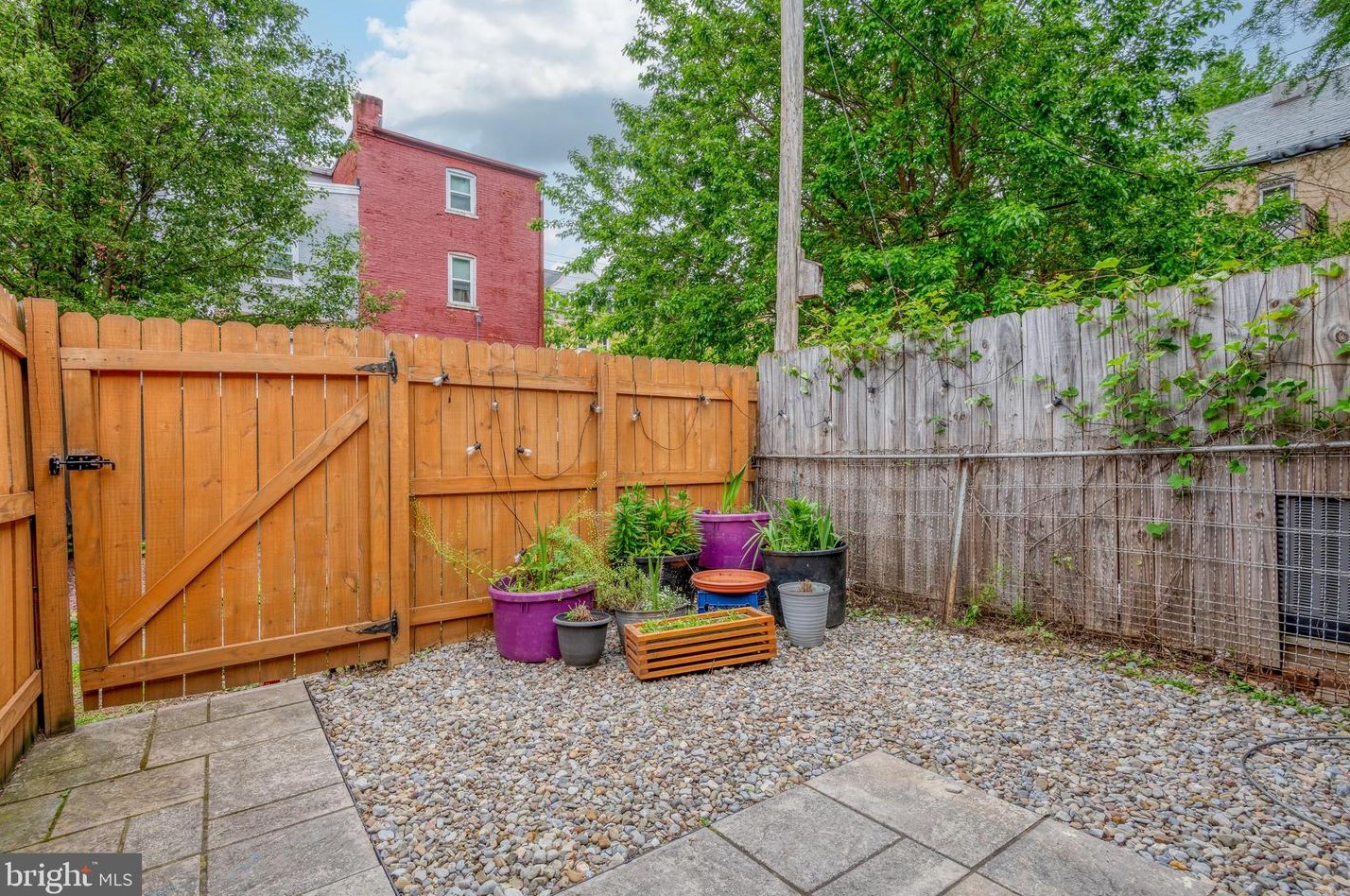 439 Chambers St, Lancaster PA  exterior