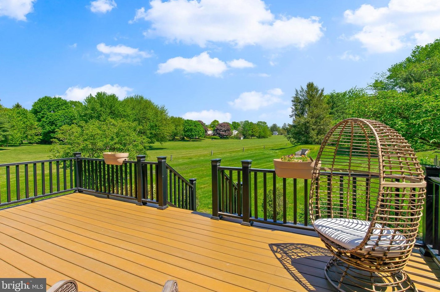 2753 Cobblestone Ln, Lancaster PA  17601-3303 exterior