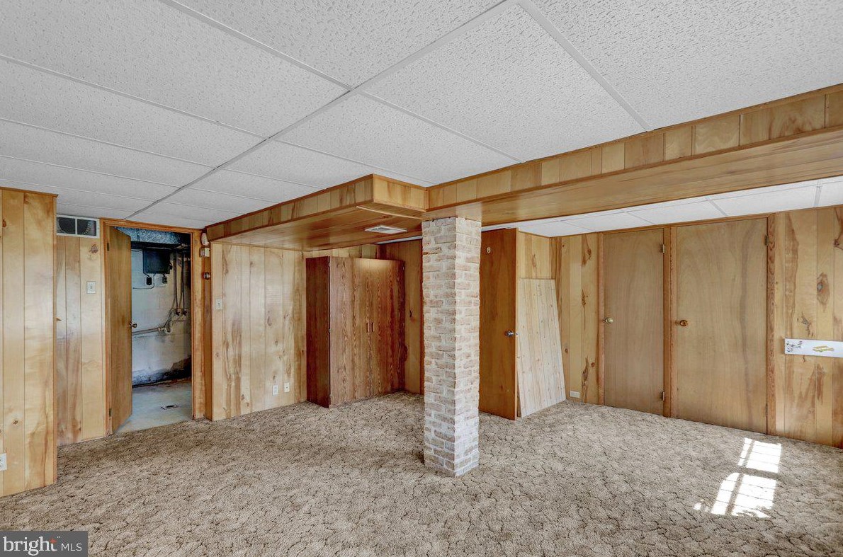 51 Gln Oaks Dr, Lancaster PA  17603-6445 exterior