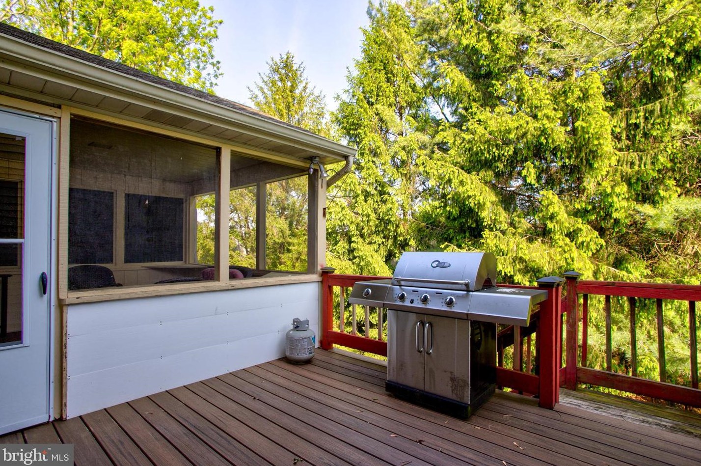 1857 Spg Rdg Ln, Lancaster PA  exterior