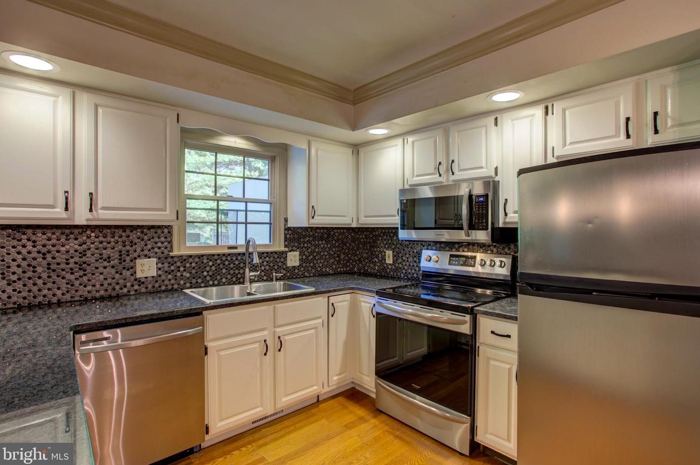 1857 Spg Rdg Ln, Lancaster PA  exterior