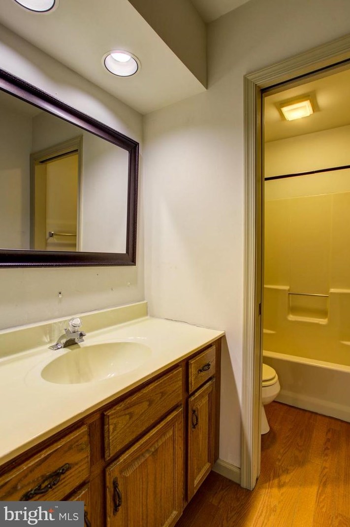 1857 Spg Rdg Ln, Lancaster PA  exterior