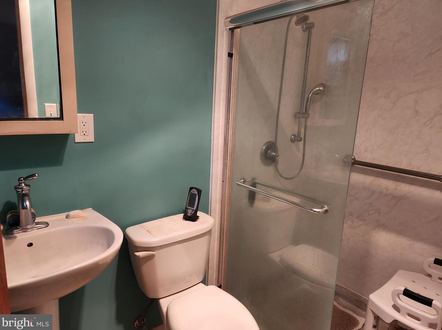 520 Hedgerow Ln, Lancaster PA  exterior