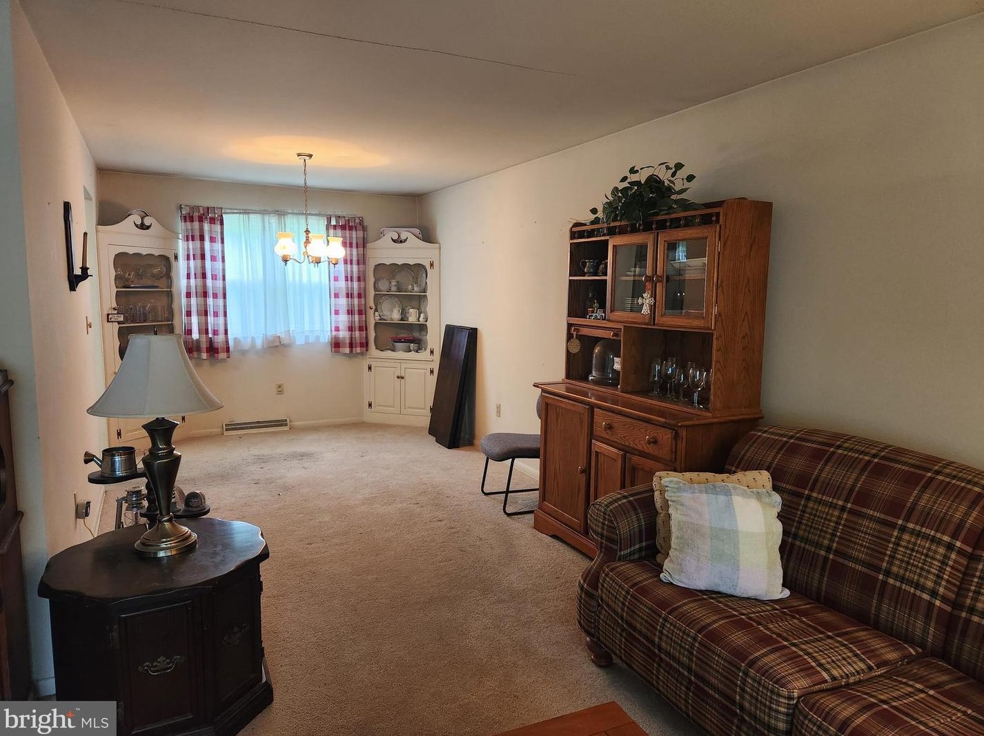 520 Hedgerow Ln, Lancaster PA  exterior