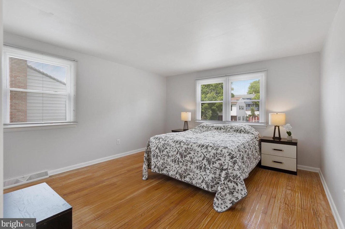 1636 Robert Rd, Lancaster PA  17601-5634 exterior