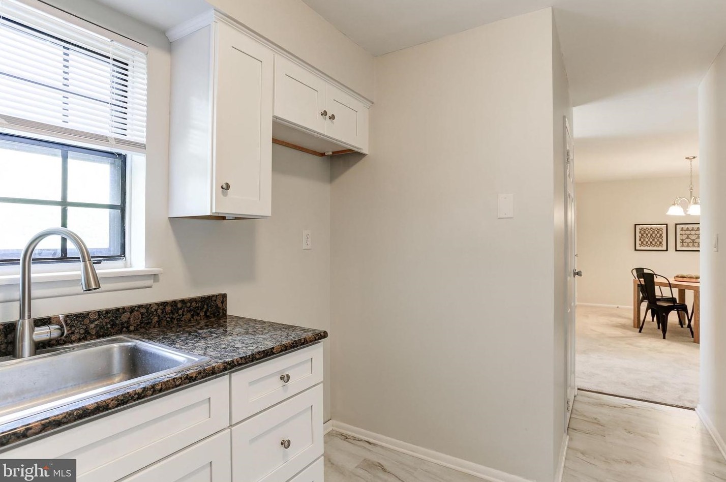 114 Valleybrook Dr, Lancaster PA  17601-4620 exterior