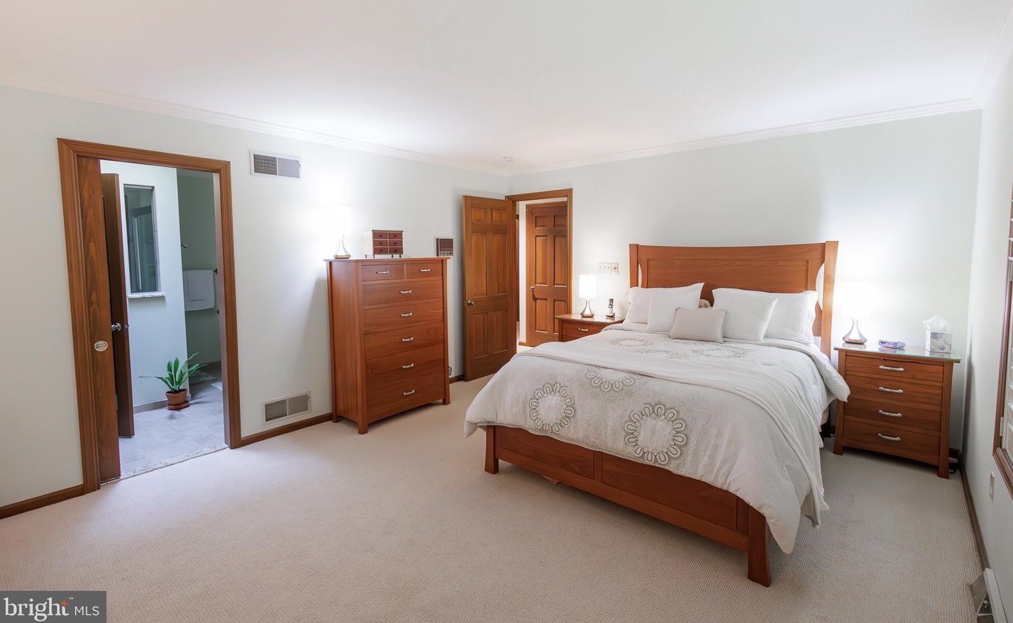 154 Bentley Ln, Lancaster PA  17603-6204 exterior